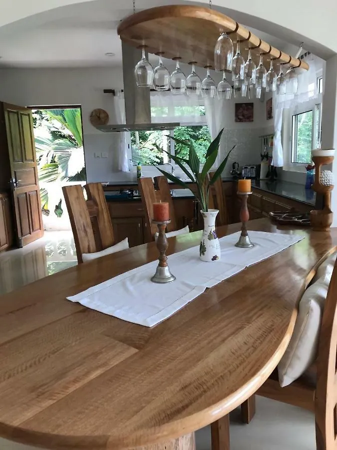 Villa Karibu Au Cap 0*,